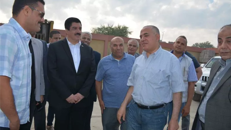 وزير الري ومحافظ القليوبية يتفقدان سحارة مصرف بلبيس بأبو زعبل بالخانكة