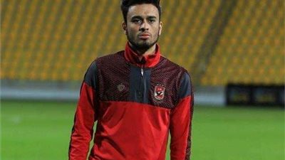 تفاصيل جلسة لاسارتي مع نجم الأهلي
