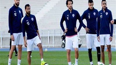 مران خفيف للأساسيين في الزمالك وتدريبات بدنية لطارق حامد