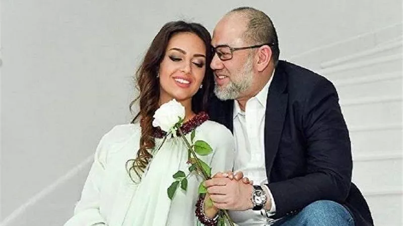 بالتفاصيل.. جدل واسع حول طلاق محمد الخامس وملكة جمال موسكو