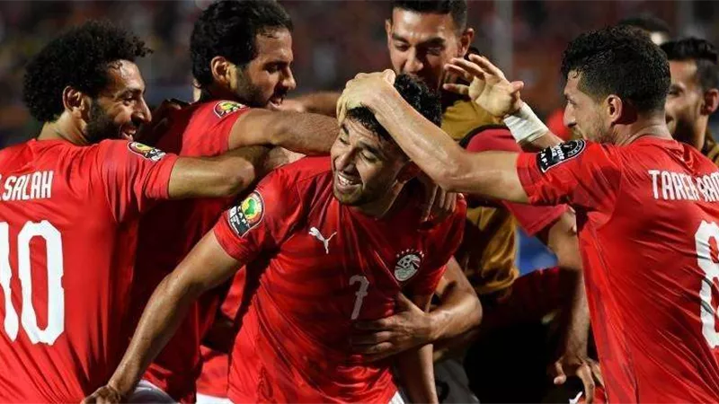 تريزيجيه يقترب من أستون فيلا الإنجليزي