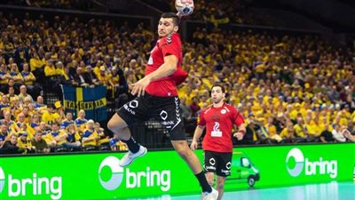 سفير مصر بإسبانيا يؤزر المنتخب المصري لليد