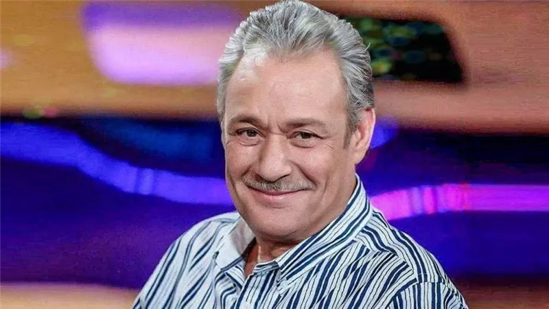 اليوم.. عزاء فاروق الفيشاوي بمسجد الشرطة