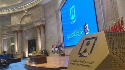 رئيس المصريين: السيسي حريص على التواصل الدائم مع الشباب