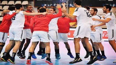 مدرب شباب اليد: مرتبات اللاعبين 100 جنيه أسبوعيا