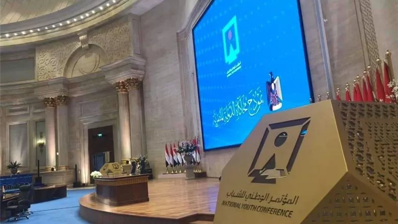 رئيس المصريين: السيسي حريص على التواصل الدائم مع الشباب