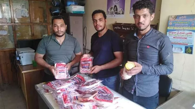 محافظ البحيرة يتابع جهود مفتشي مراقبة الأغذية على ثلاجات بيع اللحوم المجمدة