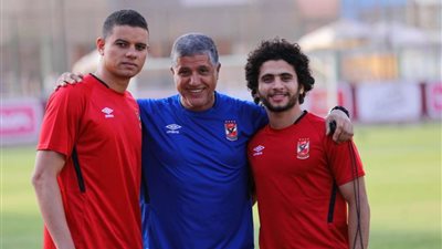 الجهاز الفني للأهلي يكشف موعد إعلان جاهزية محمد محمود