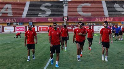 الأهلي يواصل استعداداته لمواجهة 