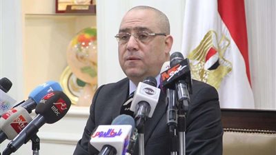 وزير الإسكان: خطة لترشيد استهلاك المياه وتعظيم الاستفادة من الموارد المائية