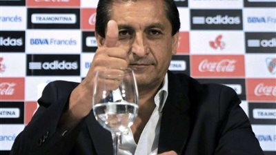 وكيل رامون دياز يفجر مفاجأة ويكشف حقيقة كواليس مفاوضات الزمالك