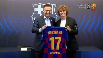 أتليتكو مدريد يطالب برشلونة بـ80 مليون يورو  بسبب رسالة وكيل جريزمان