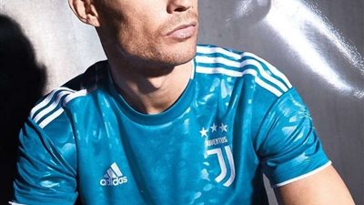 يوفنتوس يكشف عن القميص الثالث في الموسم الجديد