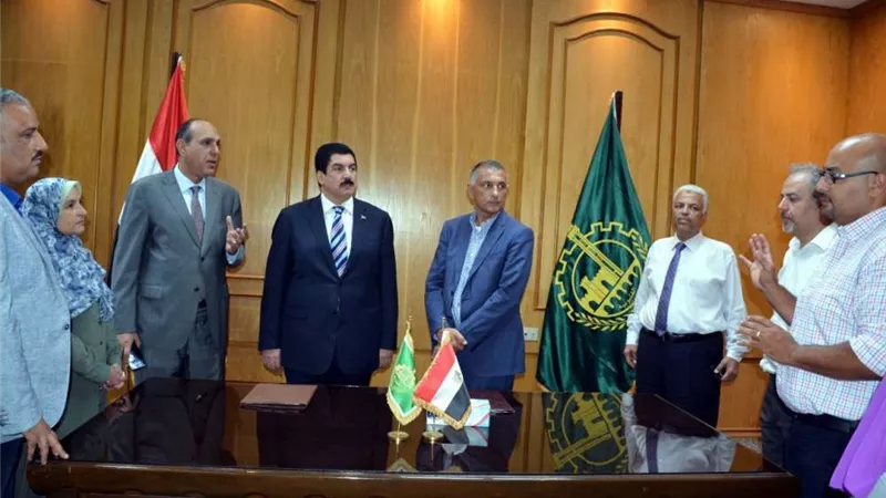 محافظ القليوبية يوقع بروتوكول تعاون مع شركة نستلة لتطوير مركز شباب ببنها