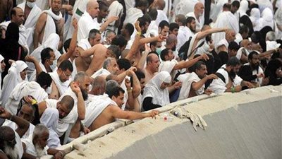 مفتي الجمهورية السابق يشرح طريقة رمي الجمرات