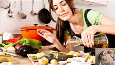 لربات المنازل.. تعرفي على التغييرات التي تحدث لطعامك في المطبخ
