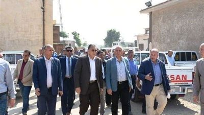 محافظ الشرقية يزور المرضى بمستشفى المبره لتهنئتهم بعيد الأضحى