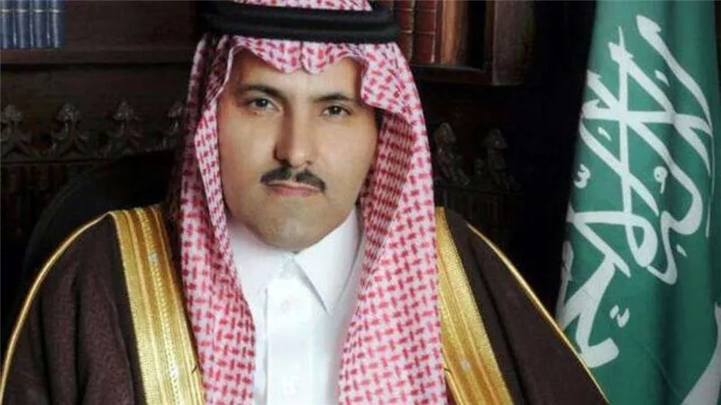عقب سيطرة الانفصاليين على عدن.. السفير السعودي في اليمن يدعو إلى وقف الاقتتال