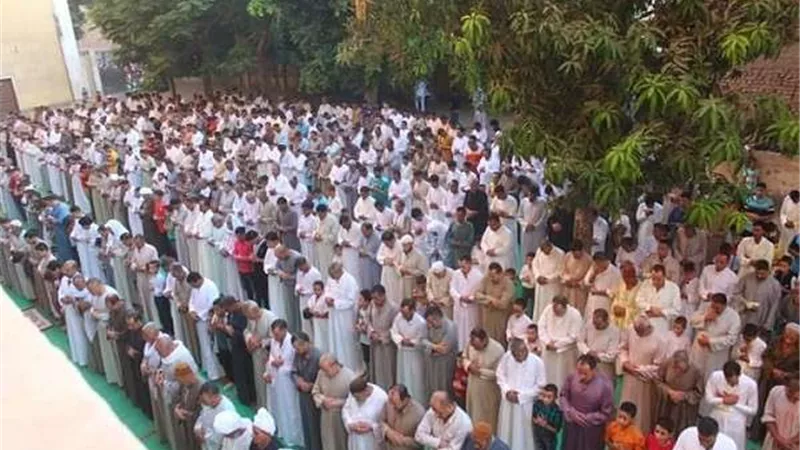 بالصور.. ساحات بني سويف تستقبل آلاف المواطنين لأداء صلاة عيد الأضحى