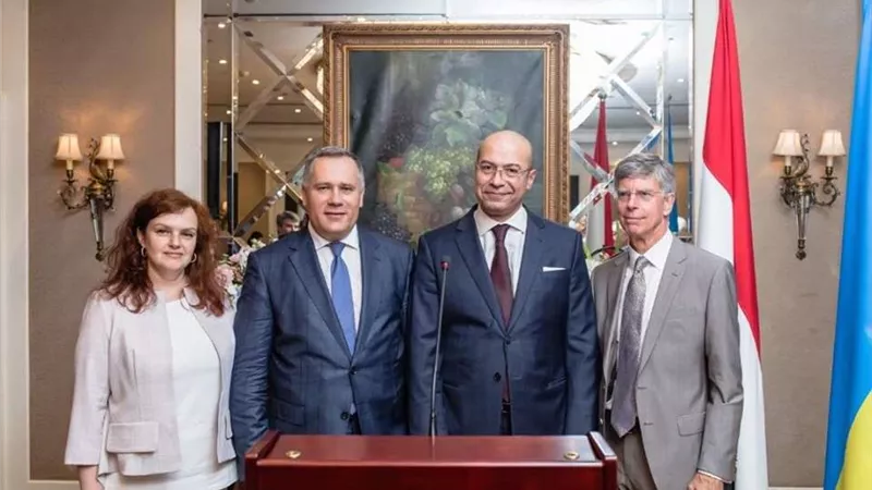 السفارة المصرية في أوكرانيا تهنئ أبناء الجالية بعيد الأضحى
