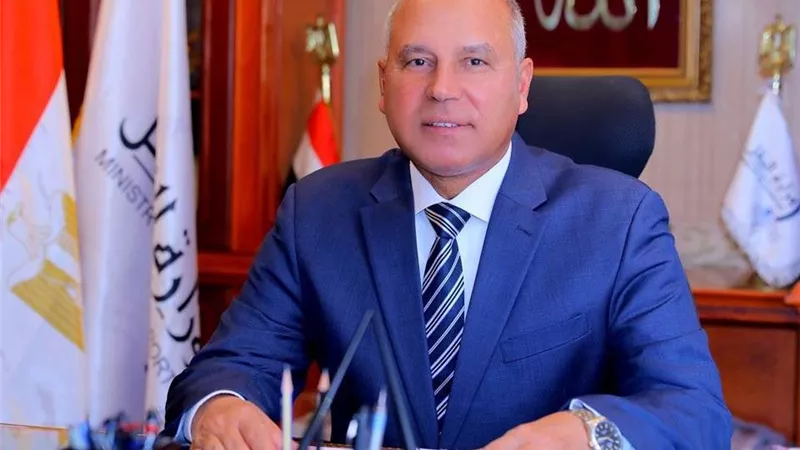 انتظام حركة النقل والمواصلات في أول أيام العيد.. وخط ساخن لتلقي الشكاوى