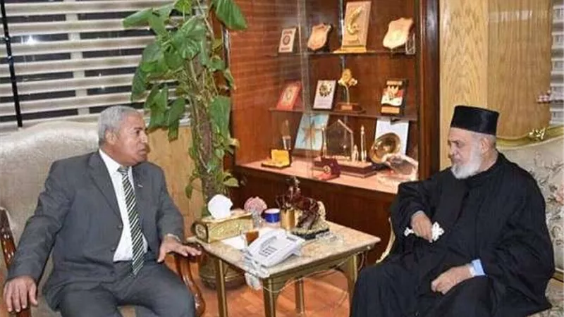 راعي كنيسة الأقباط الكاثوليك يهنئ محافظ أسوان بعيد الأضحى