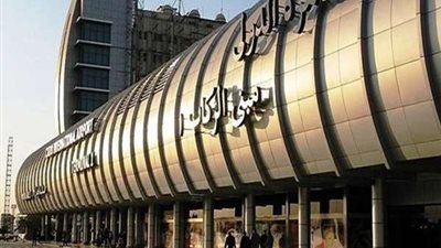 مطار القاهرة يستقبل 12 رحلة لنقل العائدين من الأراضي المقدسة