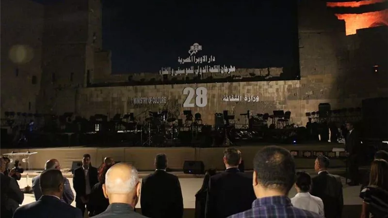 افتتاح فعاليات الدورة الـ 28 لمهرجان القلعة الدولي للموسيقى والغناء (صور)
