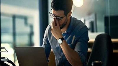 أبرزها الضحك كثيرًا.. عادات تجدد نشاطك عند الشعور بالتعب والإرهاق