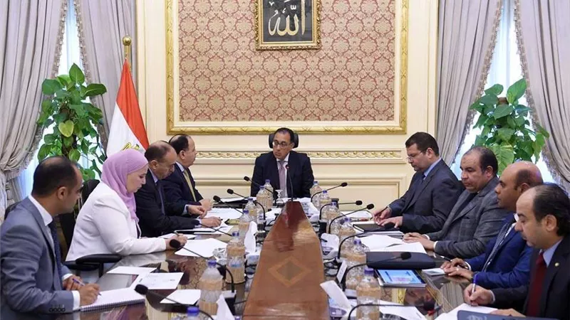 اليوم رئيس الوزراء يترأس اجتماع الحكومة الأسبوعي لمتابعة عدد من الملفات