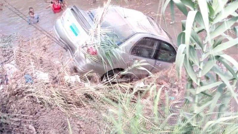 ترعة بطريق المنصورة تنهي حياة 