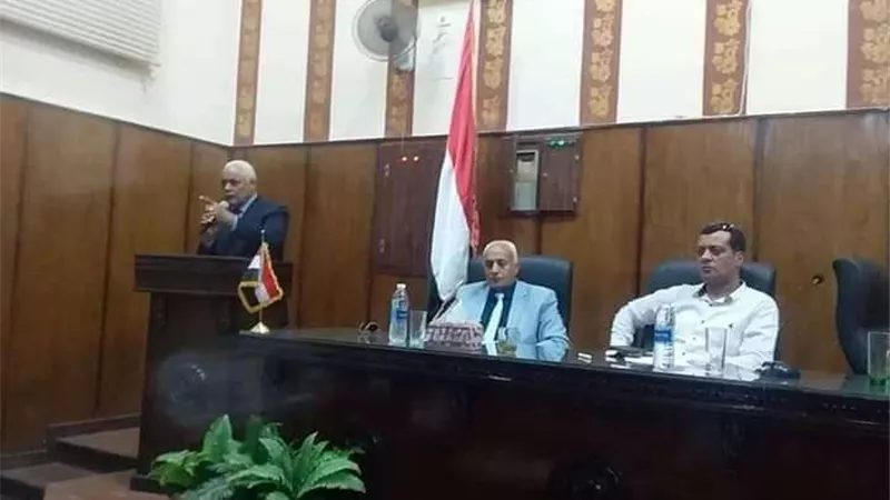 كيف أنهى 