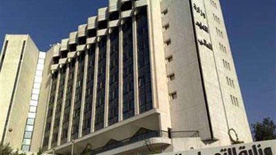 التعليم العالي تستعرض تقريرًا للإرتقاء بمكانة الجامعات المصرية