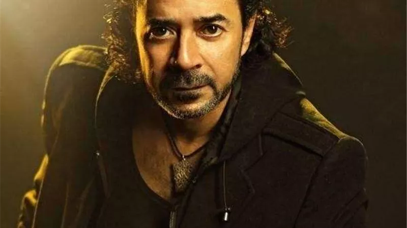 مدحت صالح يشعل حفل محكى القلعة في ليلة طربية