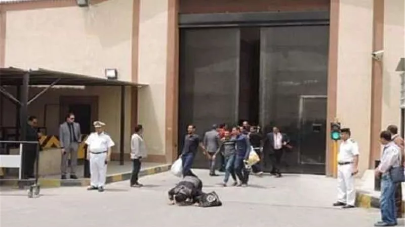 بمناسبة العام الهجري الجديد.. وزير الداخلية يصرح بزيارة استثنائية للسجناء