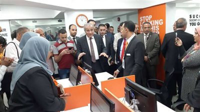 بالصور.. وزير التموين يفتتح مكتب السجل التجاري النموذجي برمسيس