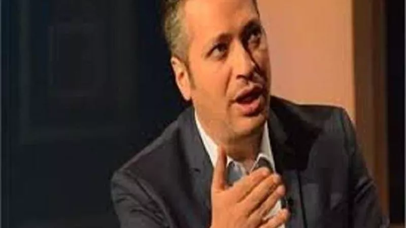 تامر أمين: 
