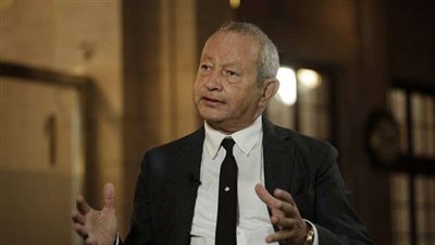 ساويرس: قانون التعدين الجديد خطوة لفتح مجال استخراج كنوز الذهب