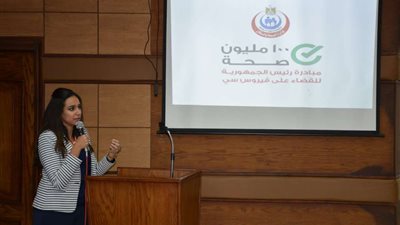 نائب محافظ البحيرة تستجيب لشكوى أهالي حوش عيسى بتدشين حملة لتنظيف الشوراع