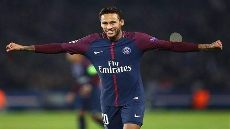 تقارير: نيمار قدم تضحيات في محاولة الانتقال إلى برشلونة