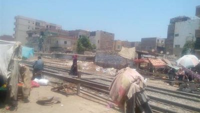 دهس سيدة أسفل عجلات القطار بالشرقية
