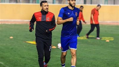 ثلاثي أجانب الأهلي يلحق ببعثة الفريق في غينيا.. الأربعاء