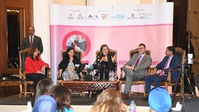 وزيرة التخطيط تحتفل بتخريج الدفعة الأولى من برنامج القيادة التنفيذية للمرأة بالحكومة