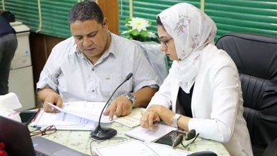 بالصور.. نائب محافظ الوادي الجديد تتابع استعدادات الإدارات التعليمية للعام الدراسي الجديد