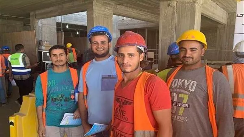 العمالة غير المنتظمة تشيد بجهود 