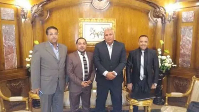 محافظ الوادي الجديد يلتقي الرئيس التنفيذي لموسوعة جينيس