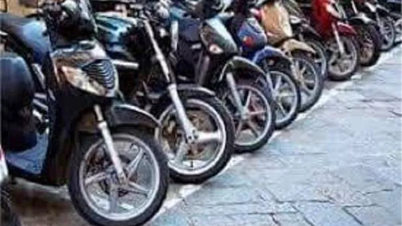 حبس 4 أيام لمتهمين في قضية سرقة دراجات بخارية بالسلام
