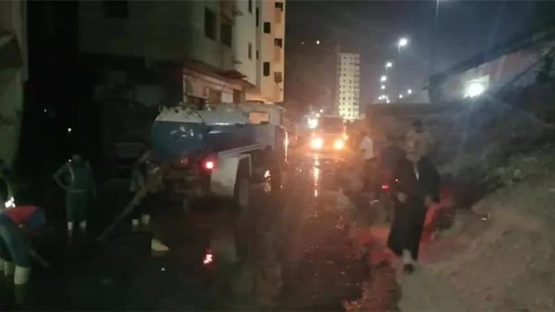 محافظ الجيزة يوجه بسرعة شفط وكسح المياه من شارع 6 أكتوبر ببولاق