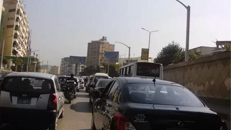حملات  مرورية مكثفة علي جميع الطرق لضبط متعاطين المخدرات