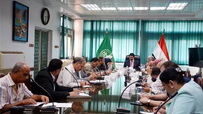 محافظ القليوبية يتابع إجراءات استرداد أملاك الدولة